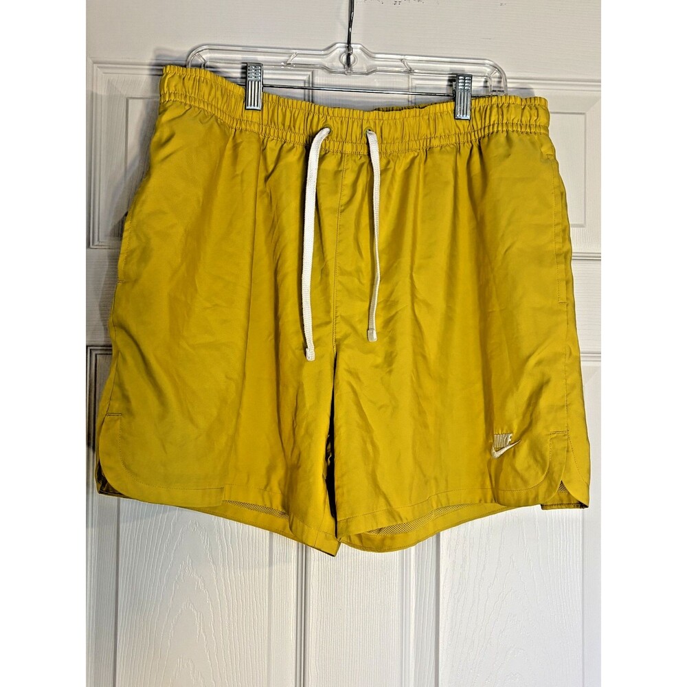 Nike Sportswear Essentials Yellow Woven Lined Flow Shorts Men' Size XL Stretchy